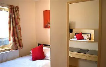 게스트하우스 The Malago Guest House 3*