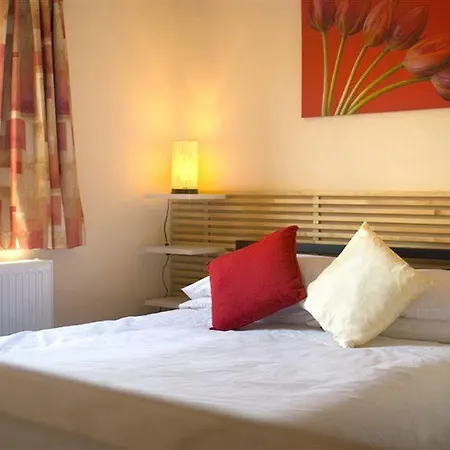 The Malago Guest House 3* 브리스틀