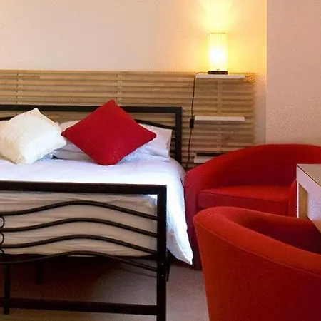 The Malago Guest House 3*